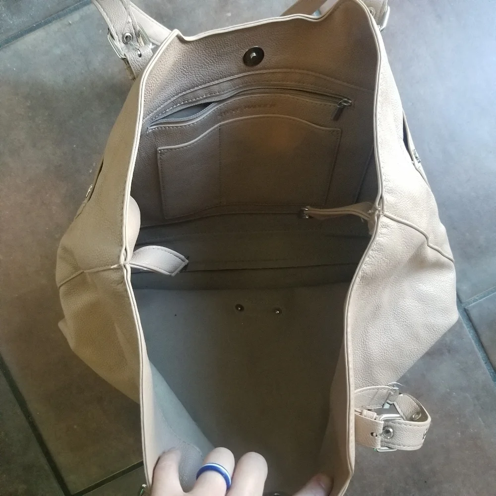 Steve Madden Beige Large Open Top Tote Bag Purse